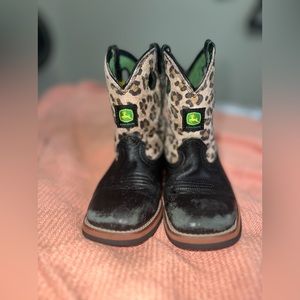 Toddler cowboy boots🖤